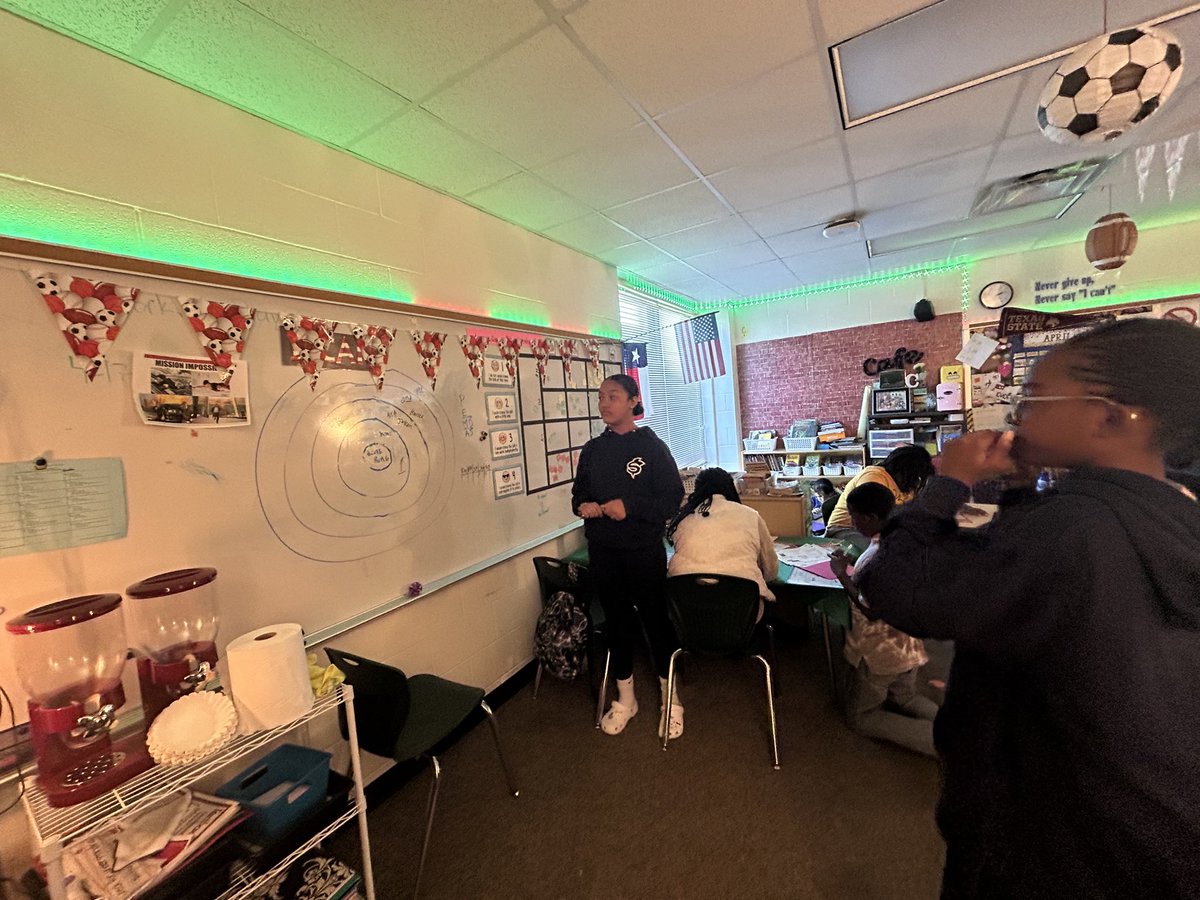 Math madness was in full swing the day before the math STAAR! We had football, basketball, soccer, and baseball stations ready for kids to practice their facts and dominate their test!! Everyone is a winner in this room!! #kidsdeserveit @HumbleElemMath @HumbleISD_TE