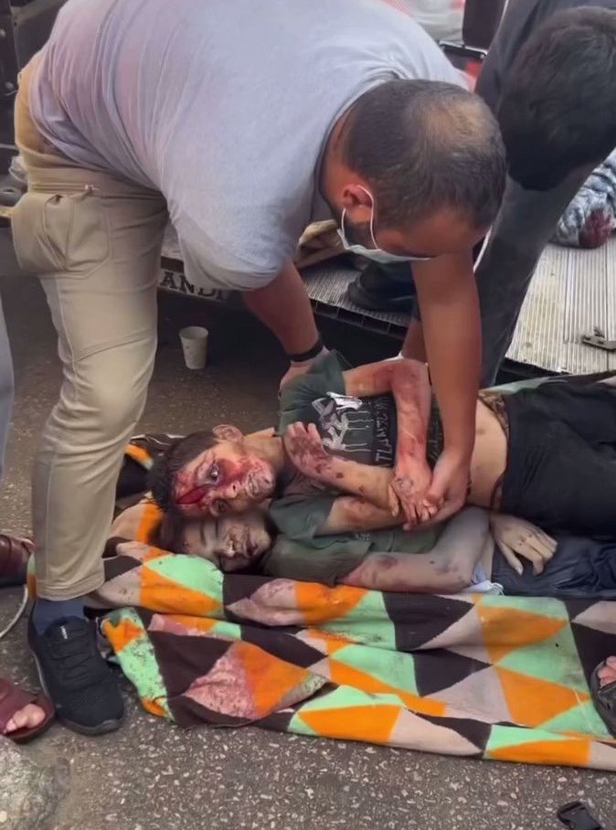 Emeliay8gk's tweet image. Shame