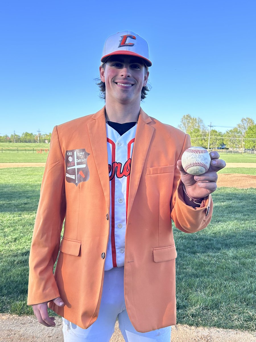 Brett Gable wears the jacket as Master of the Game for the 2nd time this season. He spun a CG no hitter with 13 K and 1 walk. Excellent effort from the junior lefty! @Cherokee_HS #HDEU