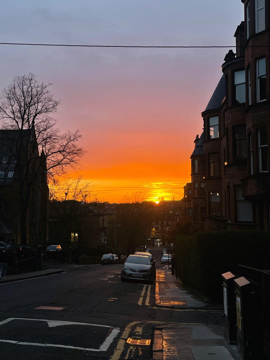 A beautiful sunset taken from Great George Street last weekend! 🌆 #SunsetSunday #GlasgowiarSunset
