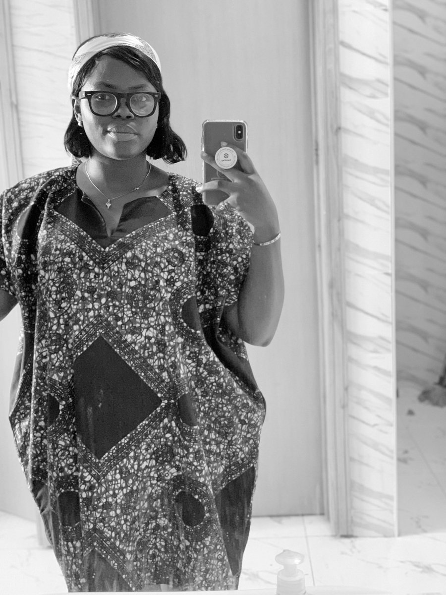 Dami_Olaniyi's tweet photo. Proof of life . 🤓🤓. https://t.co/m88ot529dg