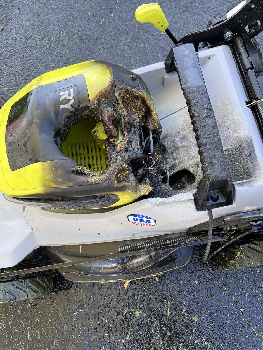 MikeTheDiceGuy's tweet photo. Damn man! I’ve been singing the praises of my @RYOBItoolsusa mower to anyone that would listen since I got it- but, this wasn’t cool. Burst into flames today- thankfully not the battery so it was relatively easily doused, but still a little scary. Lucky it wasn’t in the garage! https://t.co/RKZsfA2yZj