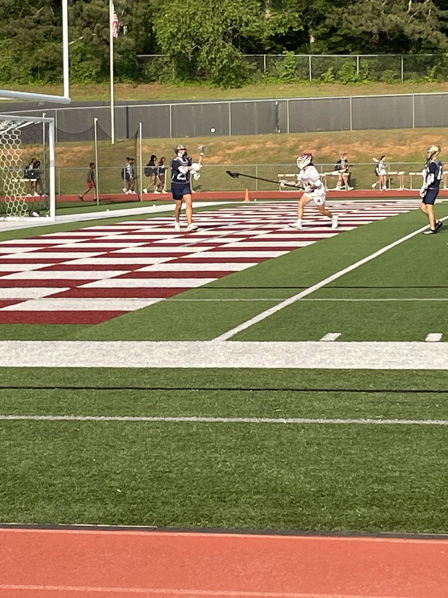 West Lacrosse wins 15-4 over Hillgrove to advance to the #EliteEight 🥍