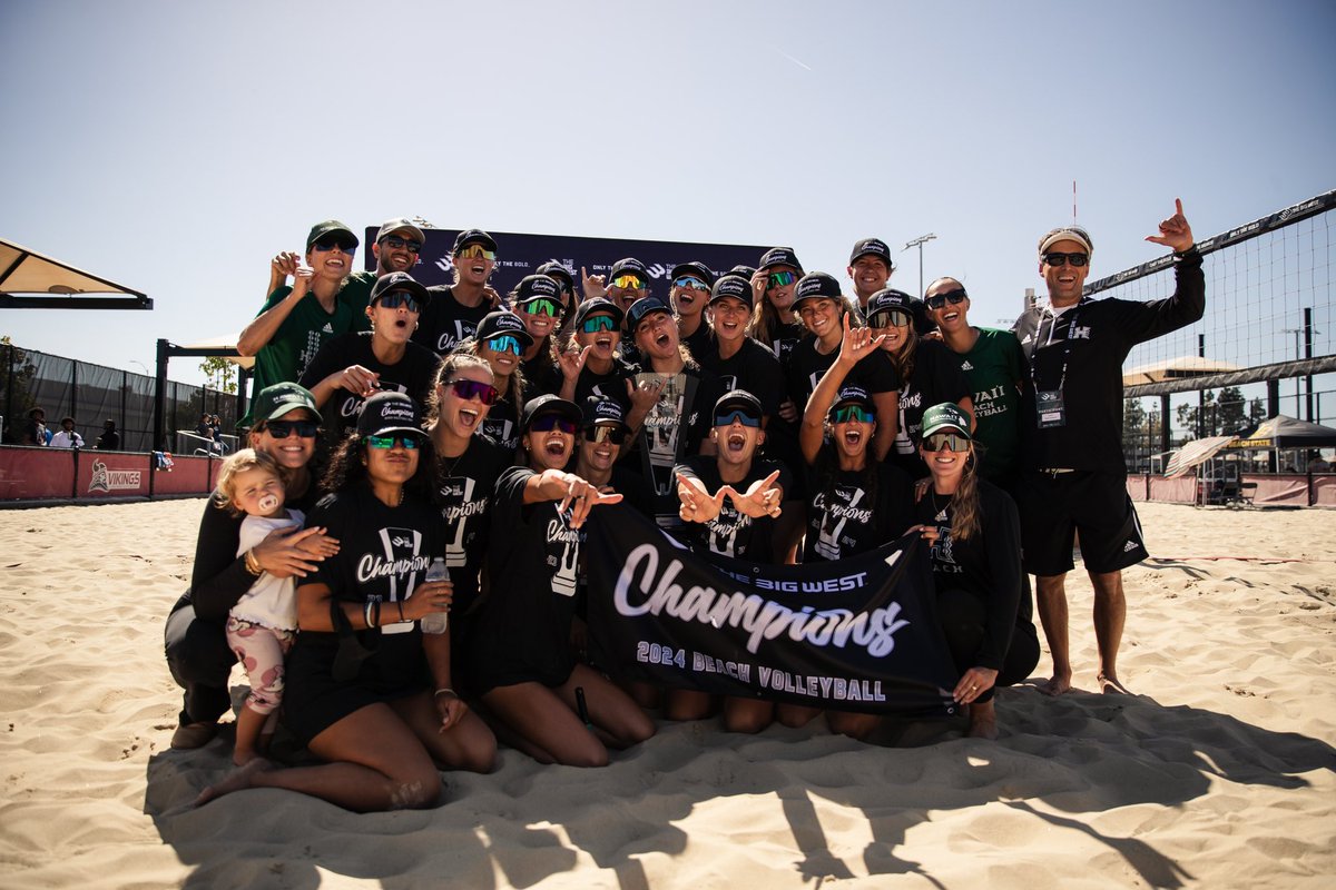 Hawaii Beach Volleyball tweet media