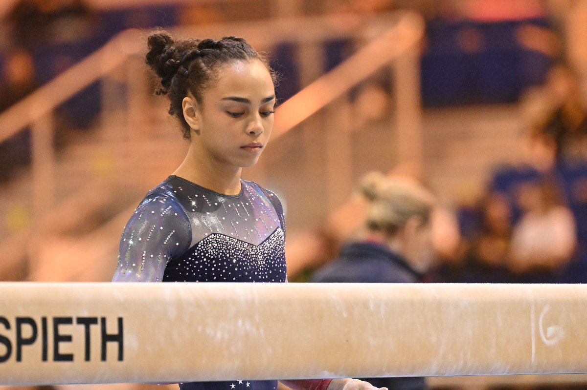 Hezly Rivera tweet media