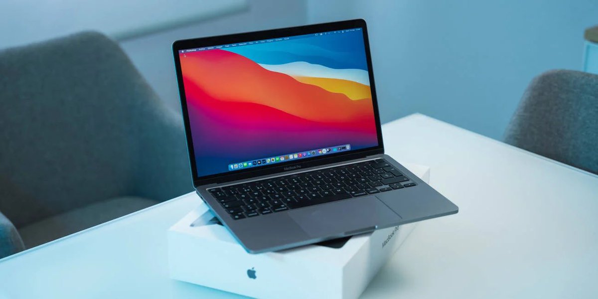 3️⃣ MacBook Pro M1 - R$10.000

Calma lá, não é bem isso que você está pensando…

Na verdade, esse produto é TÃO BOM que eu não utilizo nem 20% da sua potência e poderia ter escolhido o MacBook Air M1 e economizado uma boa grana.