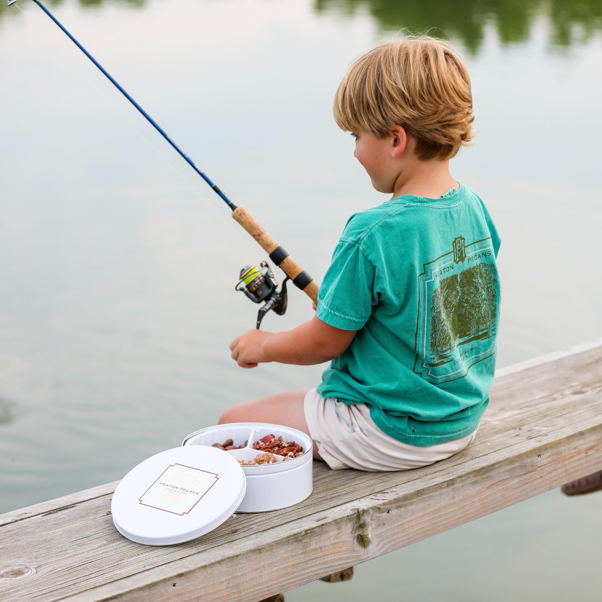 Snacks and fishing, what more to love?

#HeatonPecans #Pecans #CorporateGifts #Traditions #ChristmasGifting #Gift #GiftIdea #Snack #FarmToTable #MississippiMade #FarmFamily #FamilyBusiness #MississippiDelta #FlavoredPecans #HeartHealthy