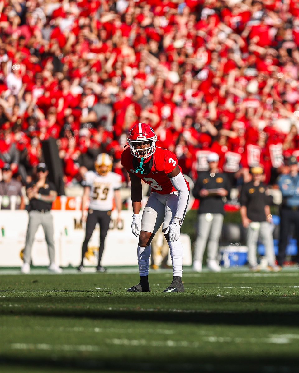 Another Dawg off the board @kamari_lassiter!! You were such a good player, teammate and leader for this program, and I am so thankful for your impact. The @houstontexans are going to get a great player for their defense. I know you’ll represent us the right way and you’ll be very