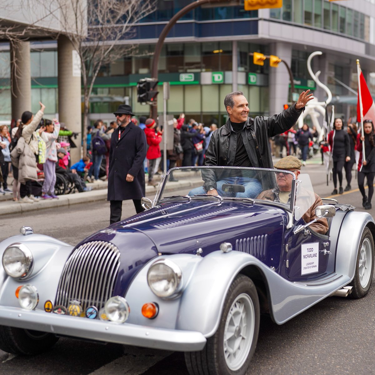 Todd McFarlane helped kick off the 2024 Calgary Expo POW! #ParadeofWonders, Canada’s biggest cosplay parade. Join the Toddfather at the @Calgaryexpo on Saturday at 1:00PM in Main Stage - Hall B. #CalgaryExpo2024 #CalgaryExpo