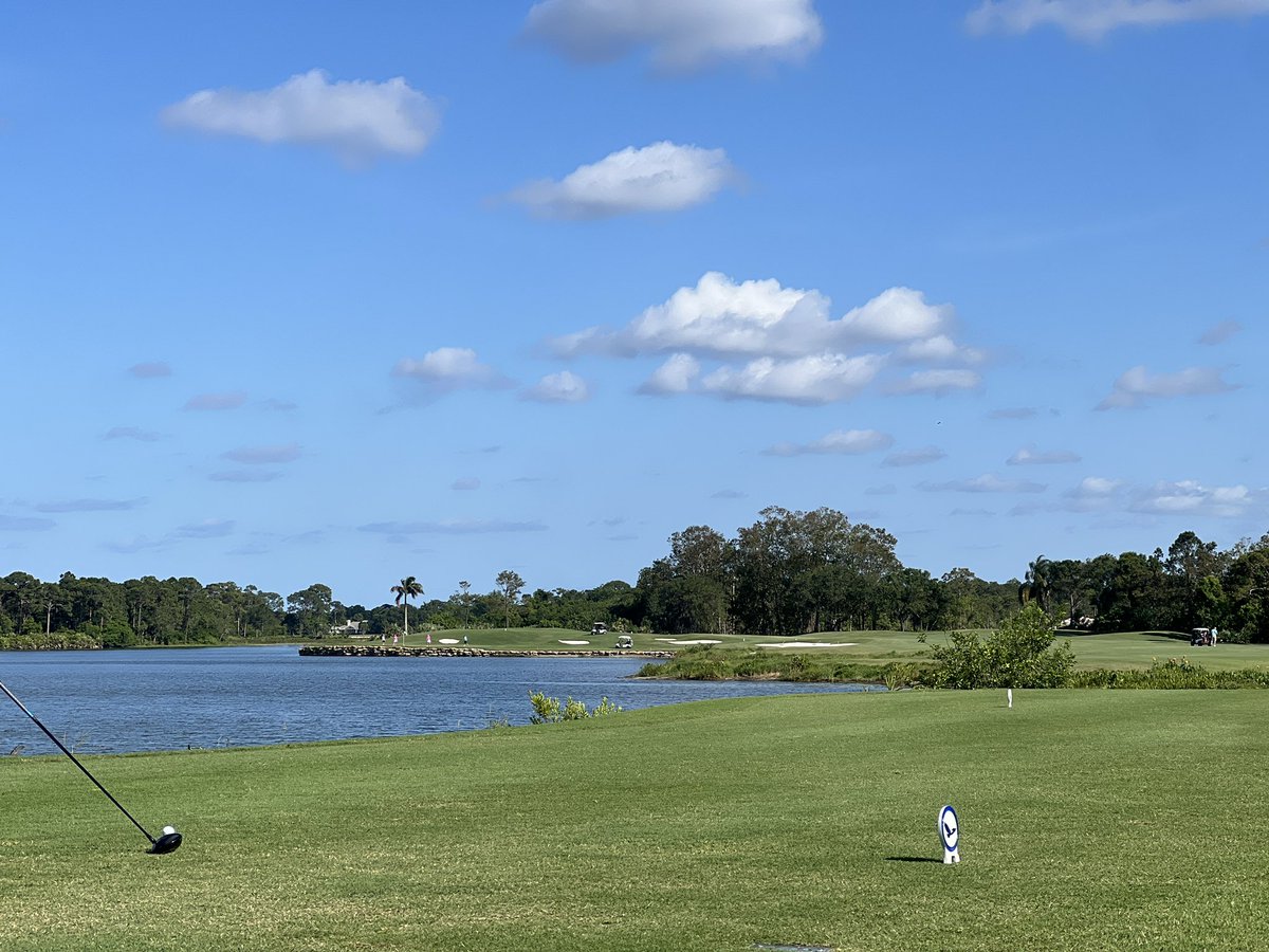 Last round I played at my own course was back in November.. had a great afternoon checking it out today course was playing great and greens were rolling fantastic. Staff has really kept the grind going after this tough winter and has us shining right now! #HRYCC