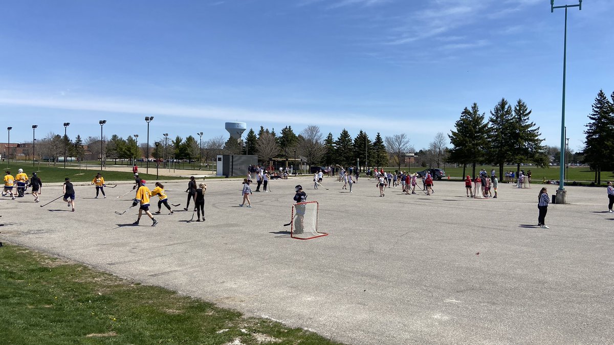 Here are the winners and finalists from today’s Road Hockey Tournament. The perfect day of fun on a Friday! Over 130 students participated and many more came out to cheer - Happy OFSAA Day from Stratford! #ofsaaday