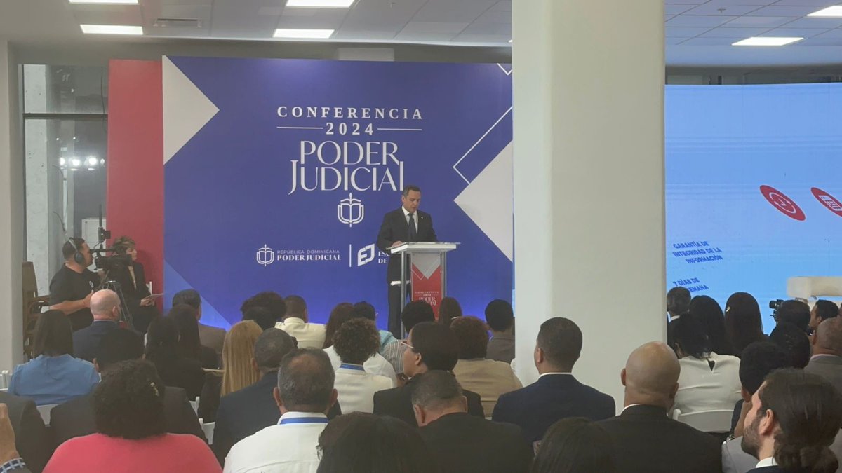 #ElPais | Ponen en funcionamiento la plataforma 'Acceso Digital' en el Poder Judicial; herramienta que permitirá a los usuarios realizar trámites en línea. telenoticias.com.do/ponen-en-funci… #telenoticias11rd #nacionales #telesistema11rd