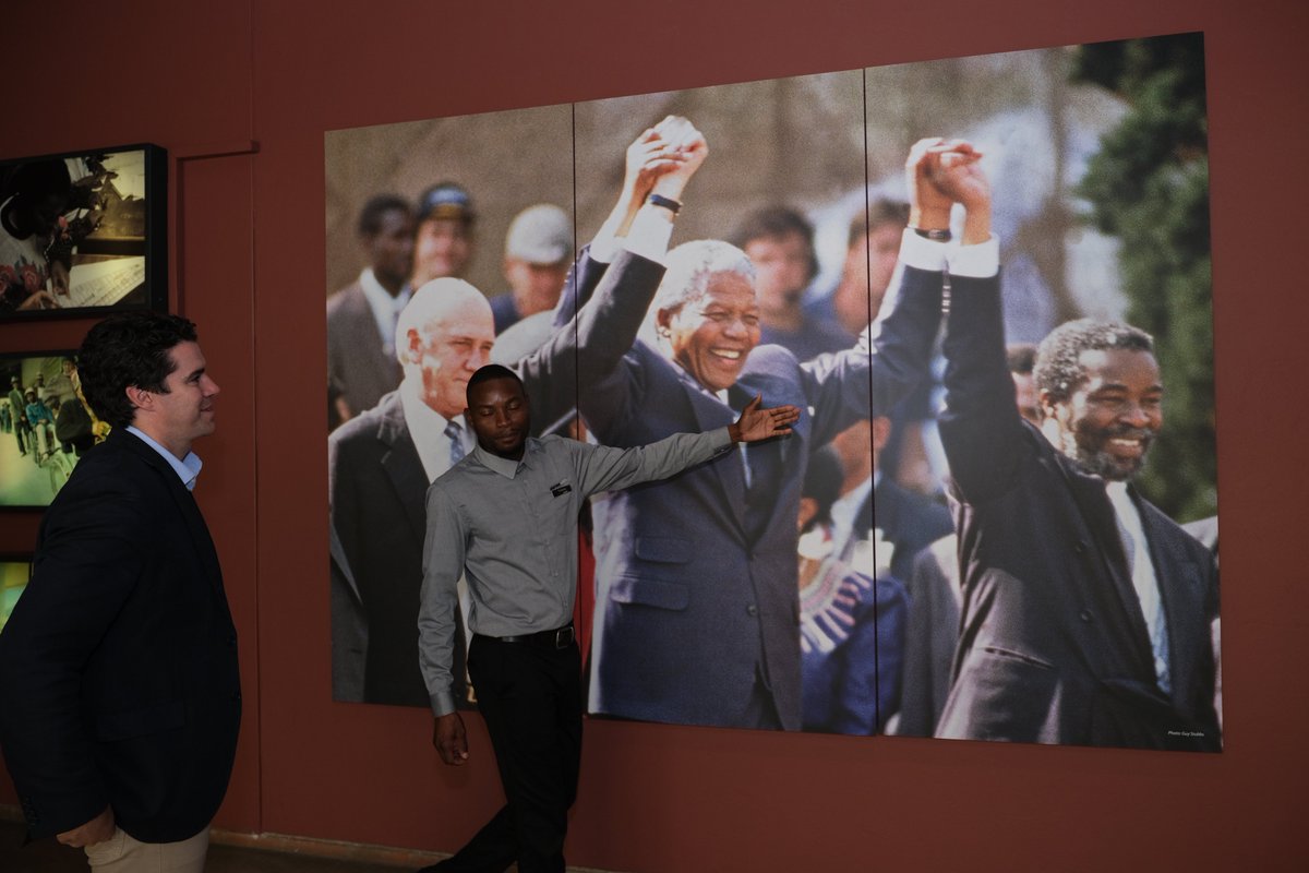 Australia joins South Africa in celebrating #FreedomDay - marking 30 years since South Africa’s first democratic elections. We remember Nelson Mandela’s extraordinary commitment to peace and progress and the three decades of freedom and democracy it ushered in.