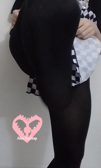 Just stepping in your face, don't minf this either uwu #Femboy #pantyhosedomination #goth #Feet https://t<a href="/tag/feet"class="tags"><span>#feet</span></a><a href="/tag/goth"class="tags"><span>#goth</span></a><a href="/tag/pantyhosedomination"class="tags"><span>#pantyhosedomination</span></a><a href="/tag/femboy"class="tags"><span>#femboy</span></a>