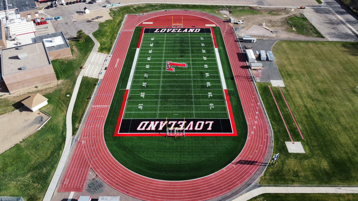 jdeaster11's tweet image. Just finished up this lovely  @FieldTurf Field for Loveland HS! 👊The “L” is on🔥!!! 🏈⚽️#leaveitallonthefield