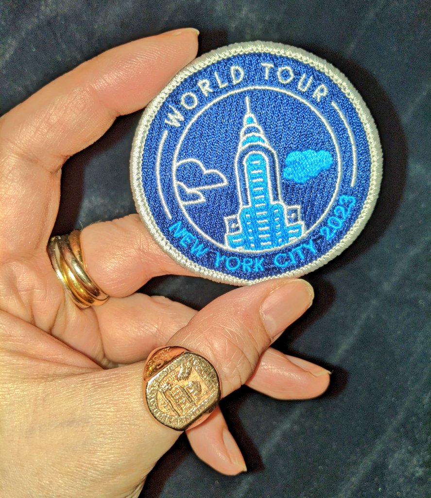 From last year's #SalesforceTour NYC 2023 🗽 🚀  

#SalesforceTourLisaChau
#FlashbackFriday