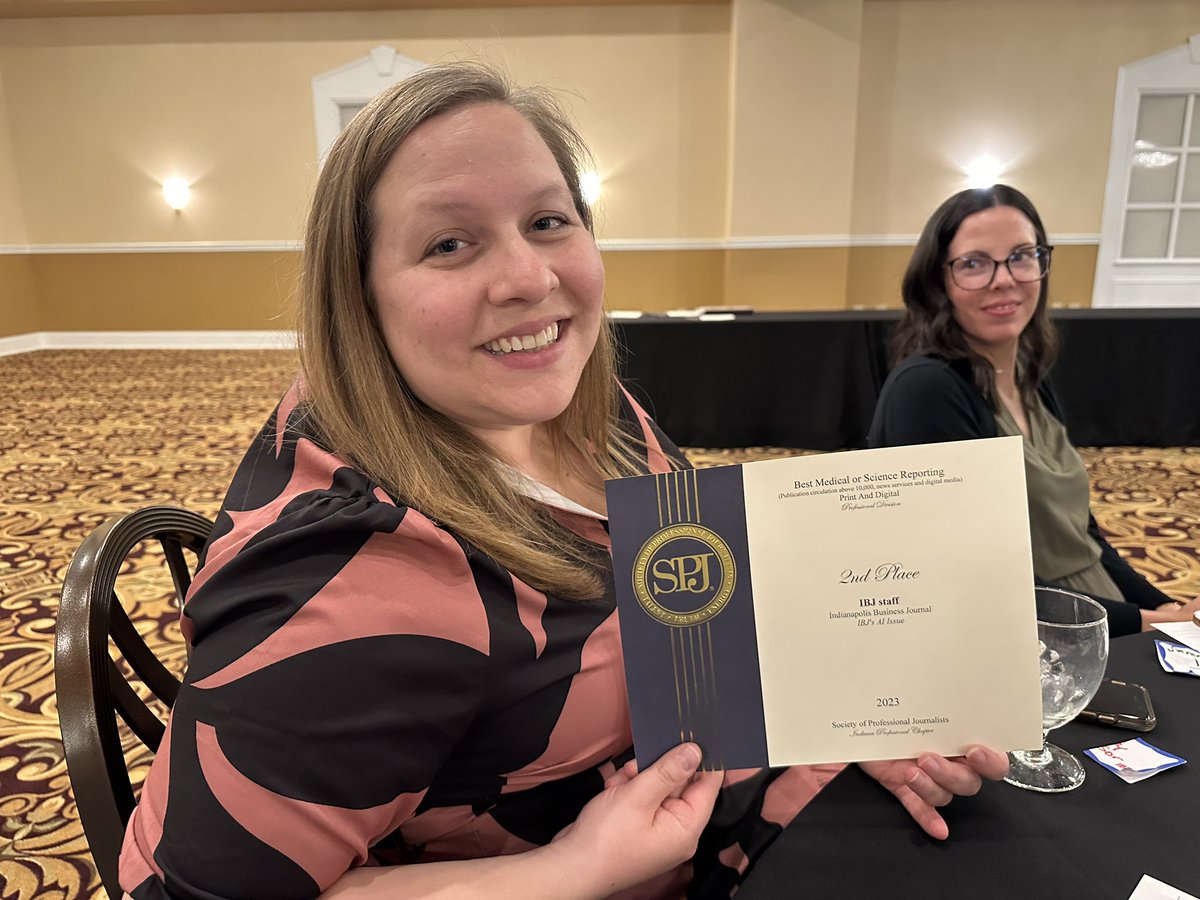 Congrats to the IBJ staff - reporters and designers - for winning 2nd place for medical/science writing for our issue dedicated to artificial intelligence at the @IndianaProSPJ awards.