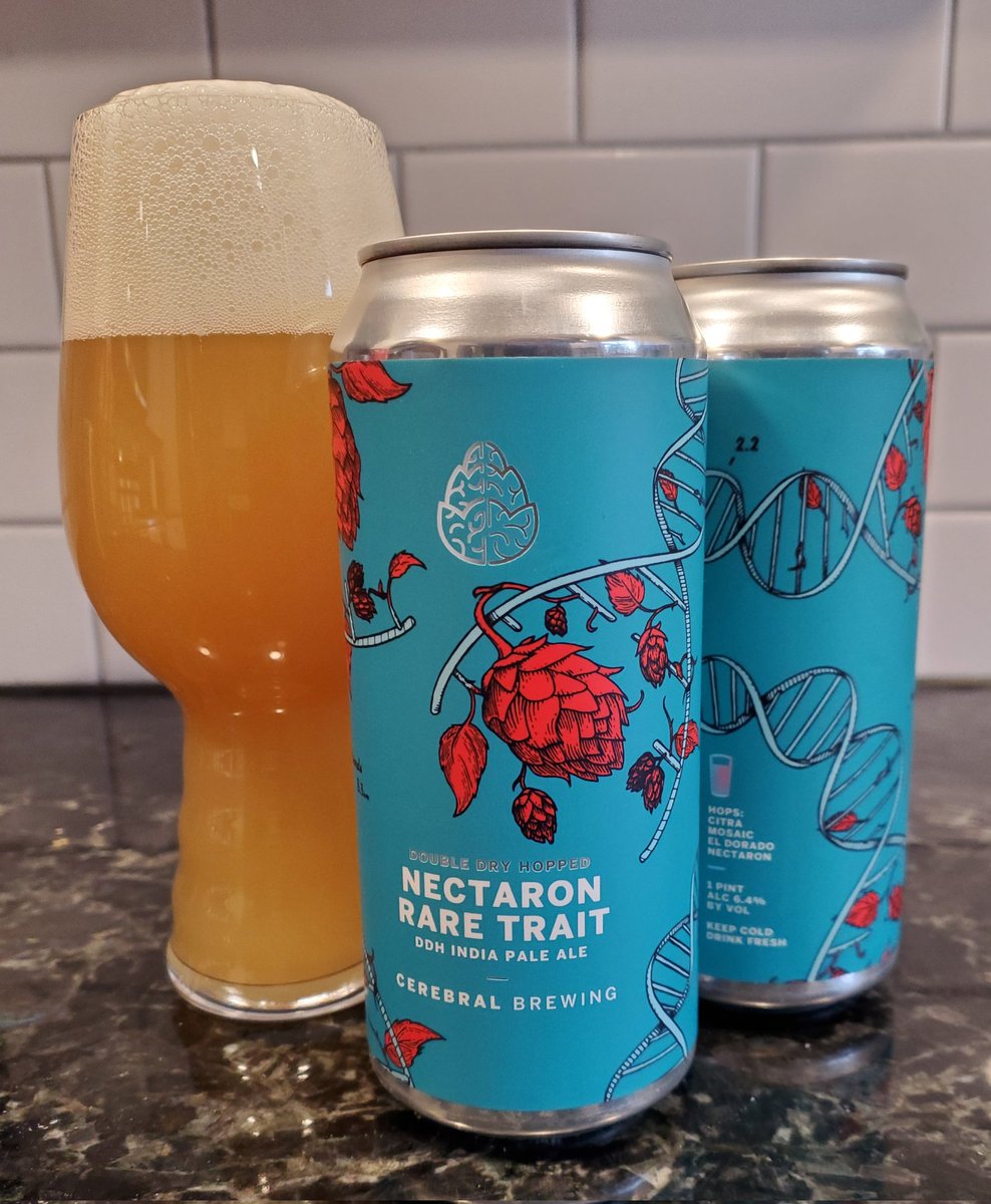 Nectaron Rare Trait DDH IPA by Cerebral Brewing w/Citra, Mosaic, El Dorado, & Nectaron hops, comes in at 6.4% This beer is 🔥 Cheers Peeps 🍻 @ephoustonbill @Senor_Greezy @BPlohocky @RealBMaxwell @D_V_T_ @badhopper @BigChiefSpyBoy @Senor_Greezy #CraftBeer #beer #FridayFeeling