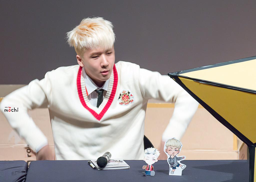 150308 - BOY’S RECORD FANSIGN

@RAVI_GTCK

#ImWithYouRAVI
#RAVI #라비 #김원식 
#GROOVL1N #그루블린
#VIXX #빅스 #ラビ

(ctto)