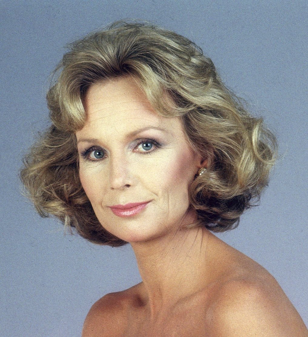 RIP Emmy winner Marla Adams. What a privilege it was to watch her hold court as Y&amp;R’s Dina, whose slow descent into dementia was an acting tour de force. Off-cam Marla was a hoot—fizzy, fabulous, wonderfully naughty. A truly grand star. 
⁦<a href="/YRInsider/">Young & The Restless</a>⁩ #YR ⁦<a href="/YandR_CBS/">Young and Restless</a>⁩