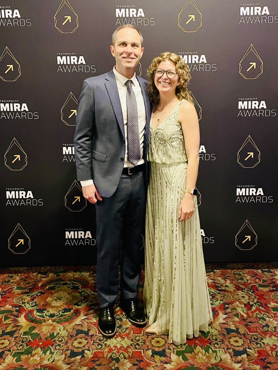 Celebrating the 25th anniversary of the #MiraAwards2025 celebrating innovation in Indiana @TechPointInd on behalf of @IndianaUniv @Regenstrief
