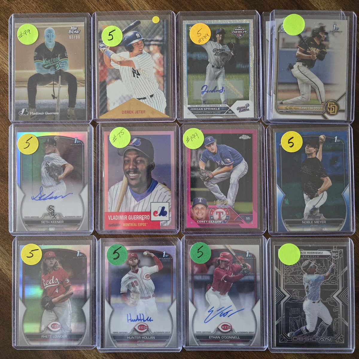 Last $5 baseball lot in #rdstacks @HouseOfSport_ @Iminsearchof @ILOVECOLLECTIN1 @Hobby_Connect @PCOregonDucks2 @AndyLavalier @cardboardbst #sportscardsforsale #topps #panini #rdstacks