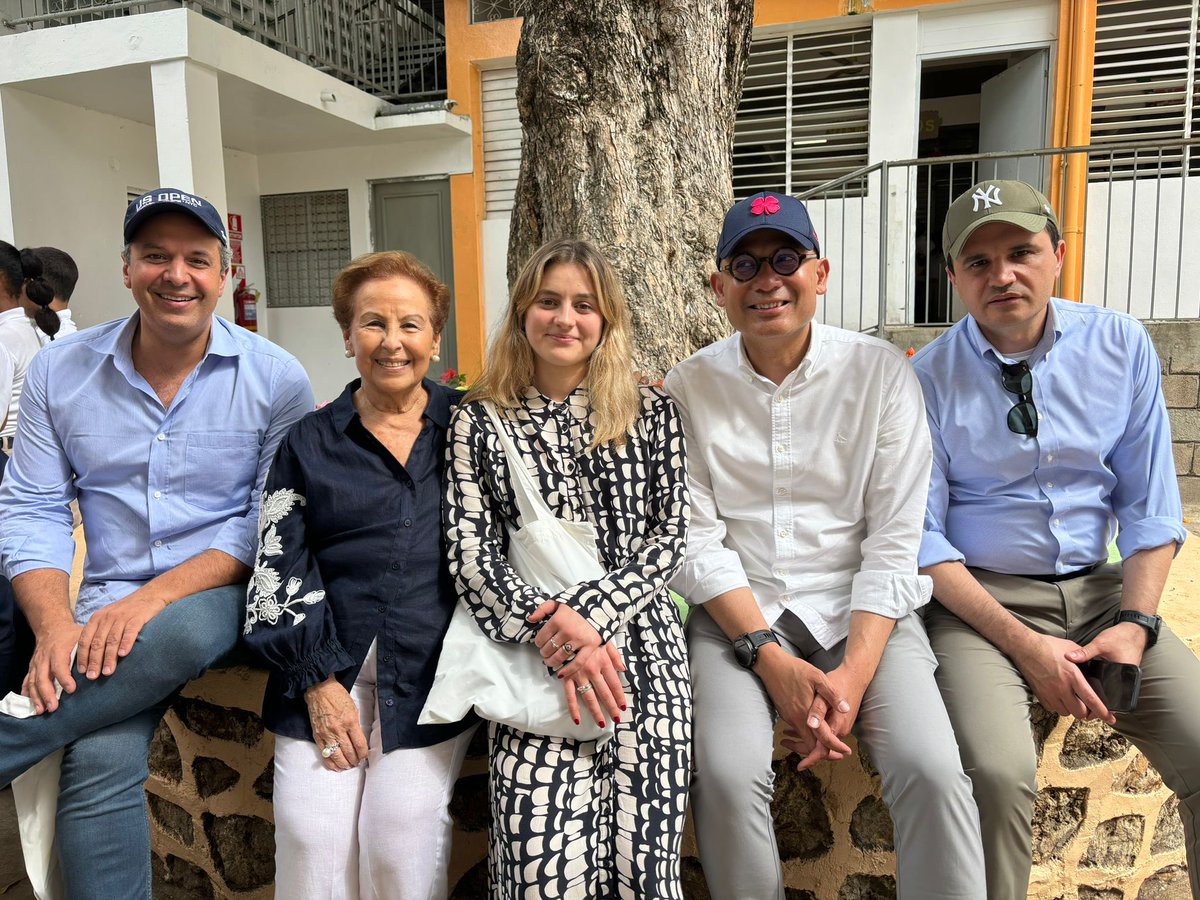 Que mejor forma de terminar nuestra visita de embajadores de Naciones Unidas 🇺🇳 a nuestro país , que visitando al Hogar del Niño <a href="/pboorg/">PBO - Hogar del Niño</a>  en La Romana ! Esta iniciativa nos llena a todos de orgullo, por el impacto que ha tenido en esta región del país durante los últimos 48 años.