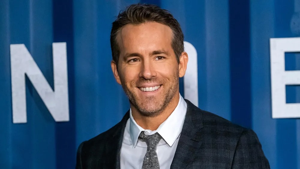 Legendary Entertainment’s “Animal Friends” has been slotted for Aug. 15, 2025. The film, which stars Ryan Reynolds, Jason Momoa, Aubrey Plaza, Daniel Levy, Lil Rel Howery, Addison Rae and Ellie Bamber, will combine live-action and animated characters from writing duo Kevin…