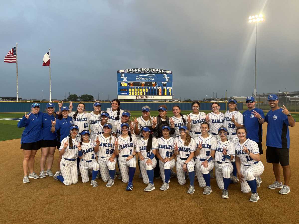 Congrats to our Bi-District Champions! Well done ladies and coaches! #EFH