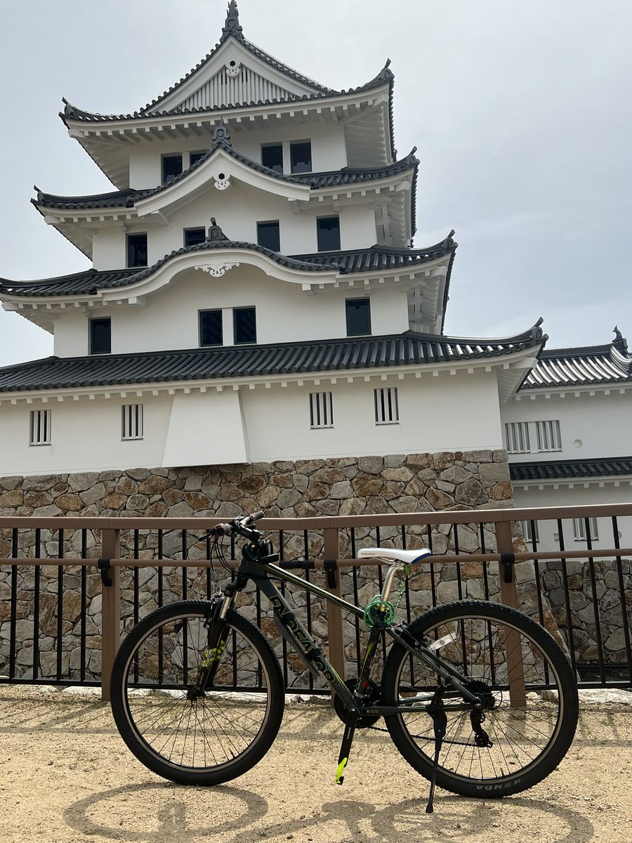 Amagasaki Castle 
🏯🏯🏯🏯🏯
