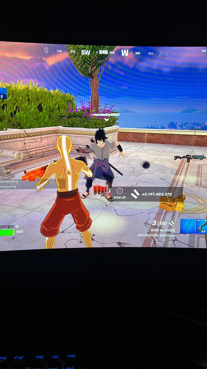 King_bethh's tweet photo. @FortniteGame I think this is enough shotgun ammo…right? #FortniteCh5S2 #sasukeuchiha https://t.co/jEsePySPZl