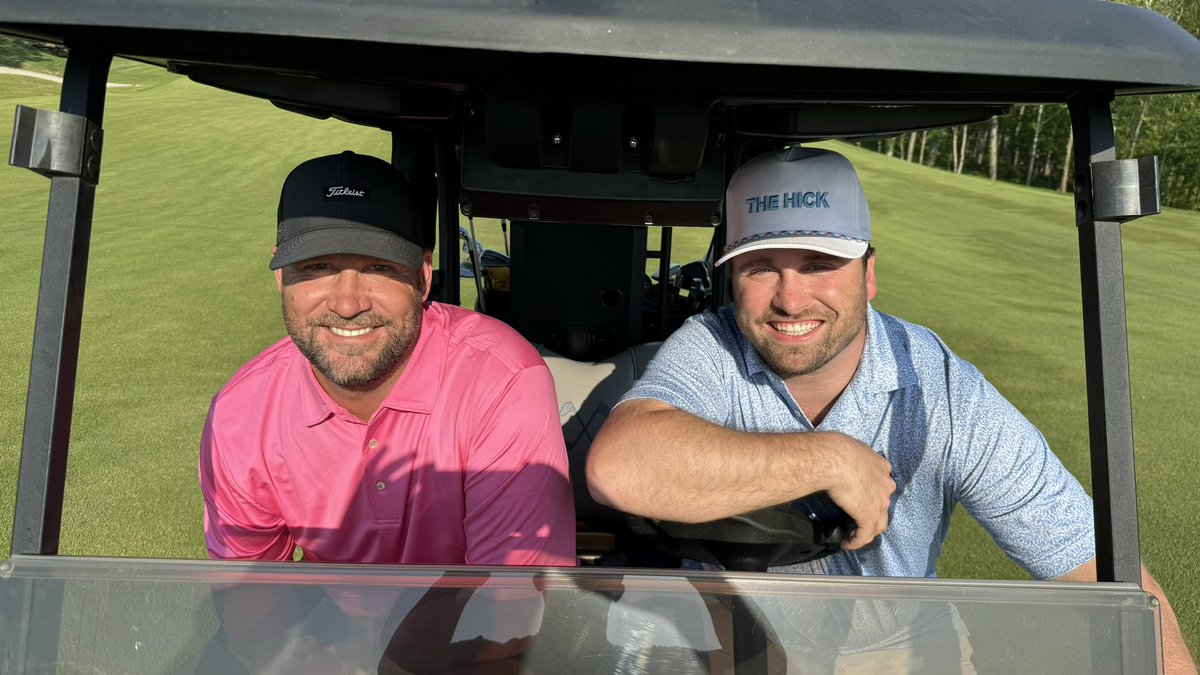 Y’all miss us? Heck of an afternoon with my guy @_BigBen7 ⛳️