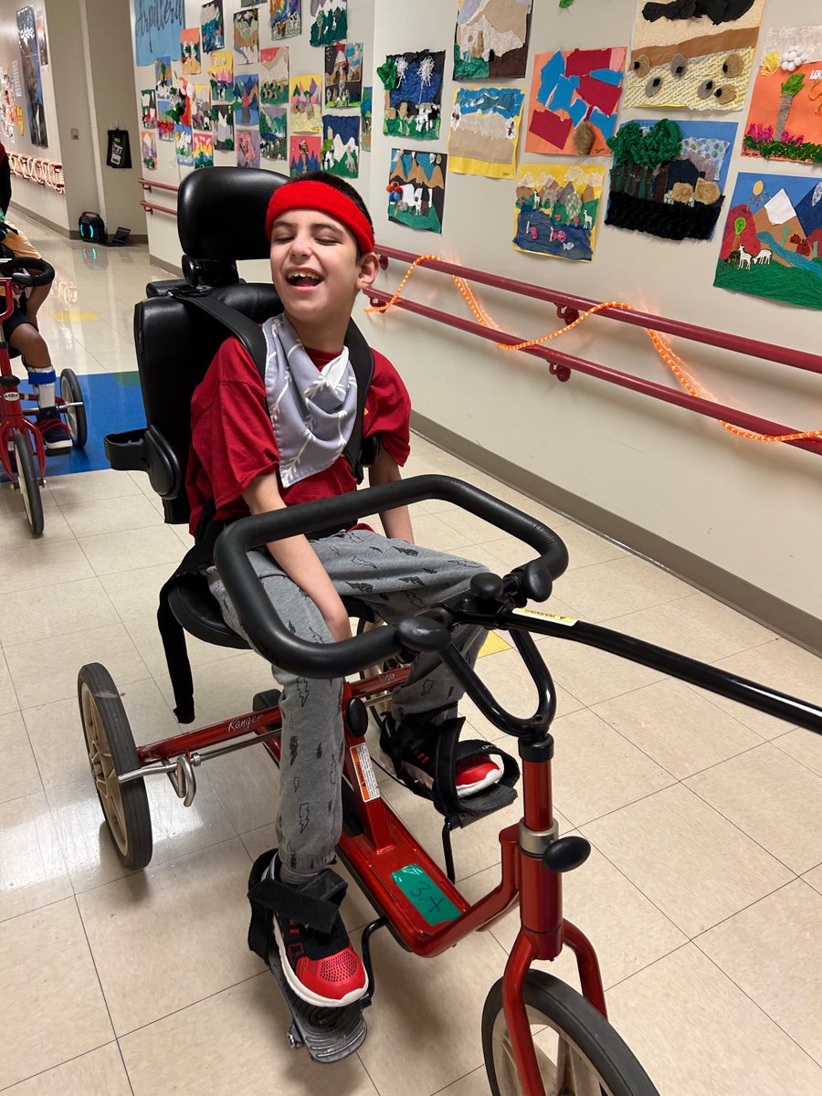 Ms. Jess (@mrsjesshathaway) on Twitter photo An amazing day for TRYathalon at <a href="/Longviewlion/">Sarah Starr</a> thanks to the most amazing <a href="/LongviewAPE/">Jeff Watkins</a> 💛❤️ An amazing day for TRYathalon at <a href="/Longviewlion/">Sarah Starr</a> thanks to the most amazing <a href="/LongviewAPE/">Jeff Watkins</a> 💛❤️