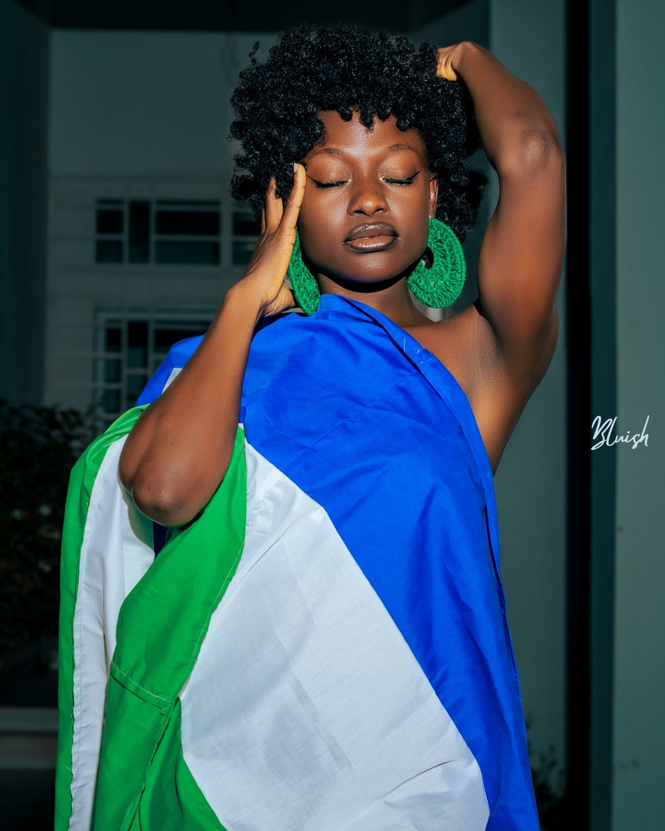 BluishPictures's tweet photo. Happy Independence Day Mama Salone.

#MissSaloneGambia As Captured By The Team

#salone #sierraleone #misssierraleone #independenceday #independenceday #afro #afrohair #african #black #blackgirlmagic #melanin #melaninpoppin https://t.co/w5gLRVRKS2