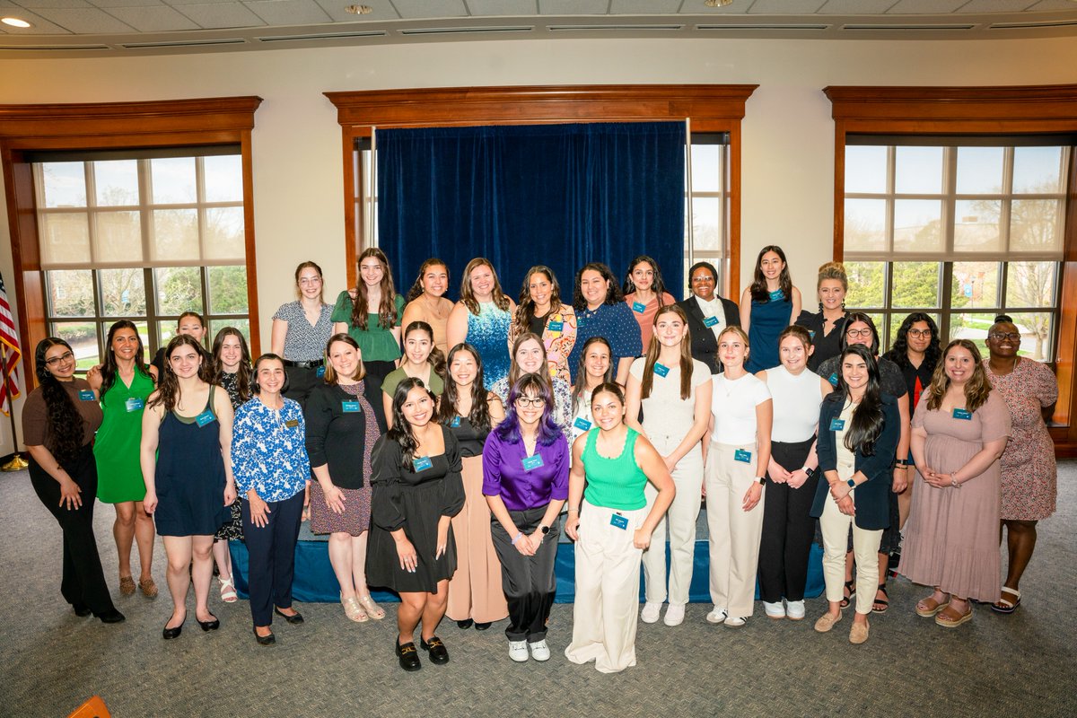 The fourth annual Women's Leadership Luncheon was a success! This year focused around empowering women to preserve despite hardships. Students were able to network with faculty, staff and other students to share experiences and come together to celebrate their successes. 🌼 🌸