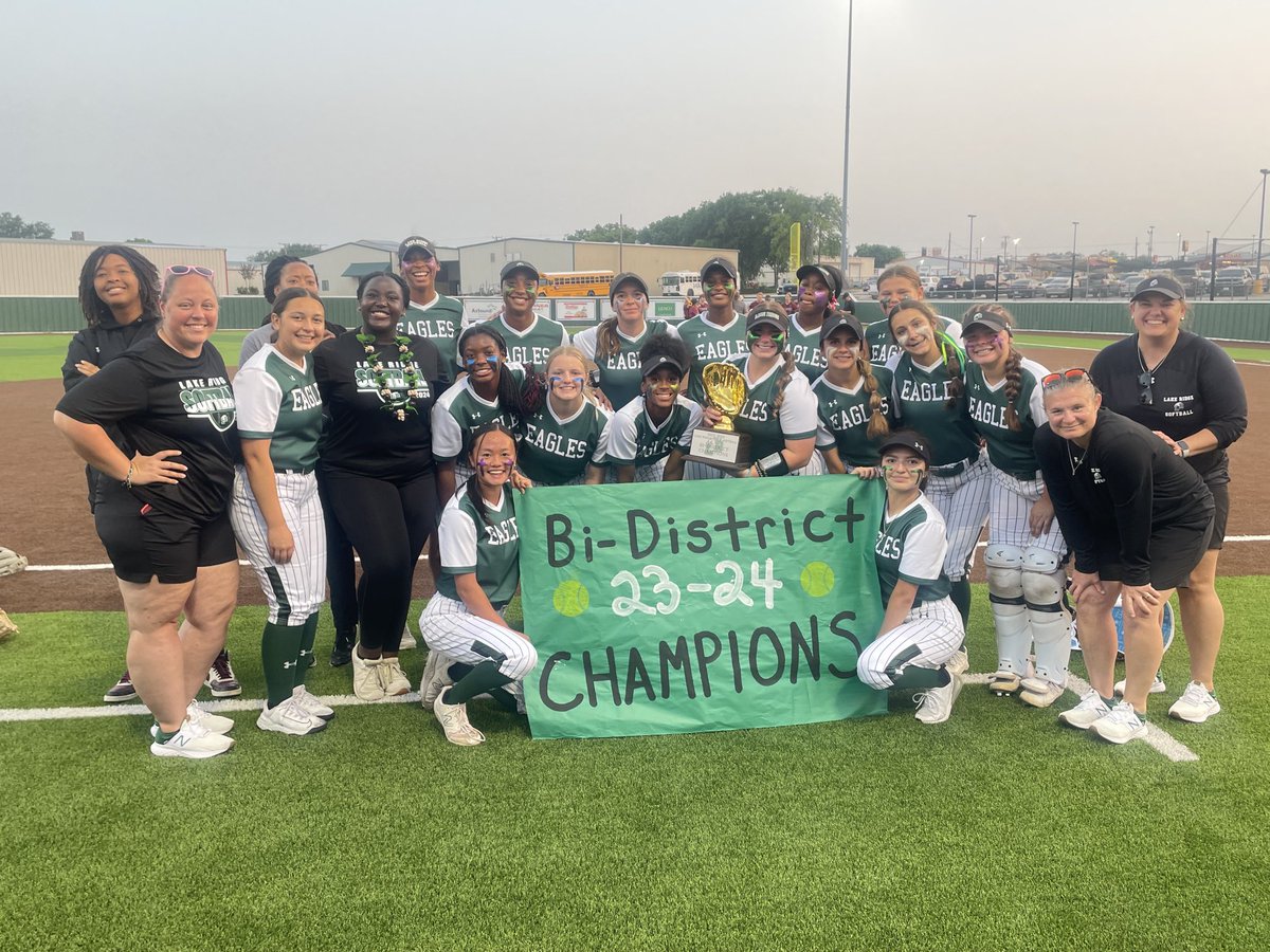 Bi-District Champions💚🥎🦅‼️ Congrats ⁦@lakeridgesb⁩