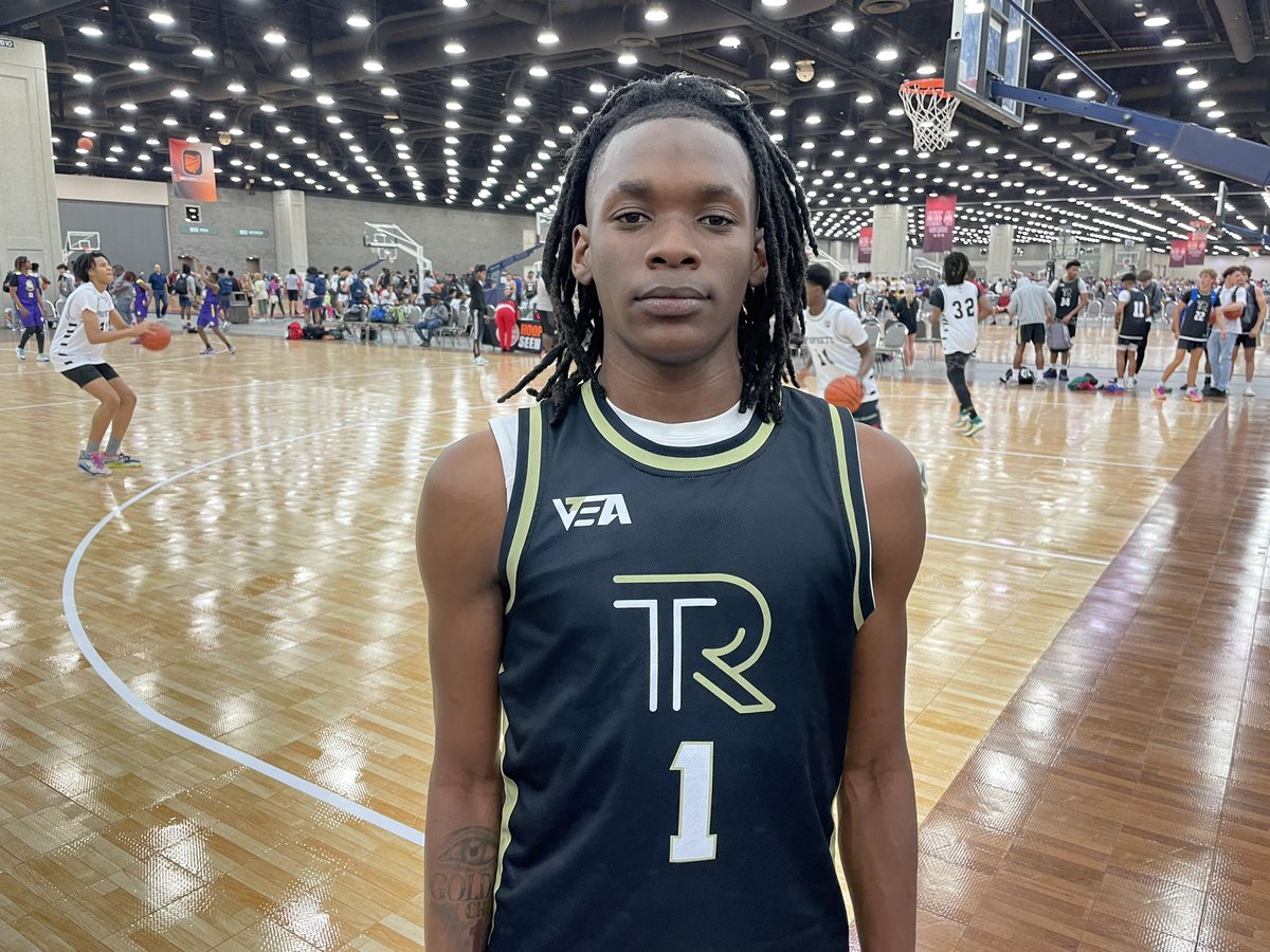 HoopSeen tweet media