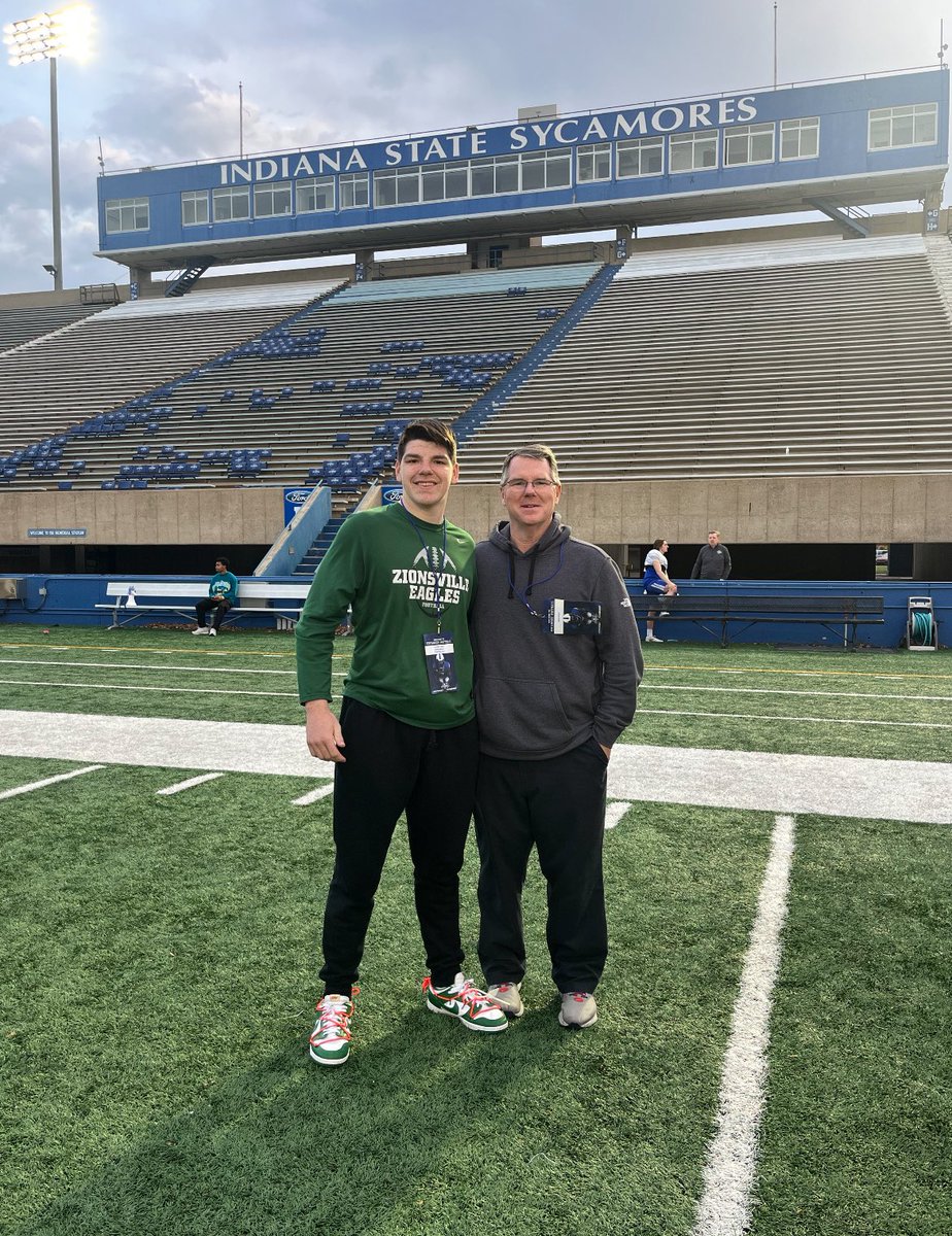 Had a great evening visiting @IndStFB with my teammates @NTeising @brody_kledzik5 and @BrodyAesch. Thank you @CoachBath @AndrewBementISU @CmalryMallory @COACHCOFFER! Can’t wait to be back this summer for the camp! @CoachTurnquist @Coach_Cush @xfactorQB @CoachYoungXFQB @JoelJanak