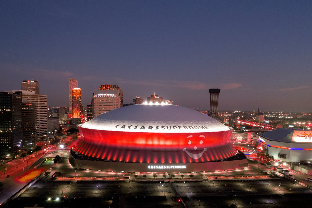 Saints's tweet image. As @richeisen said, it looks like Mardi Gras has a new drink.