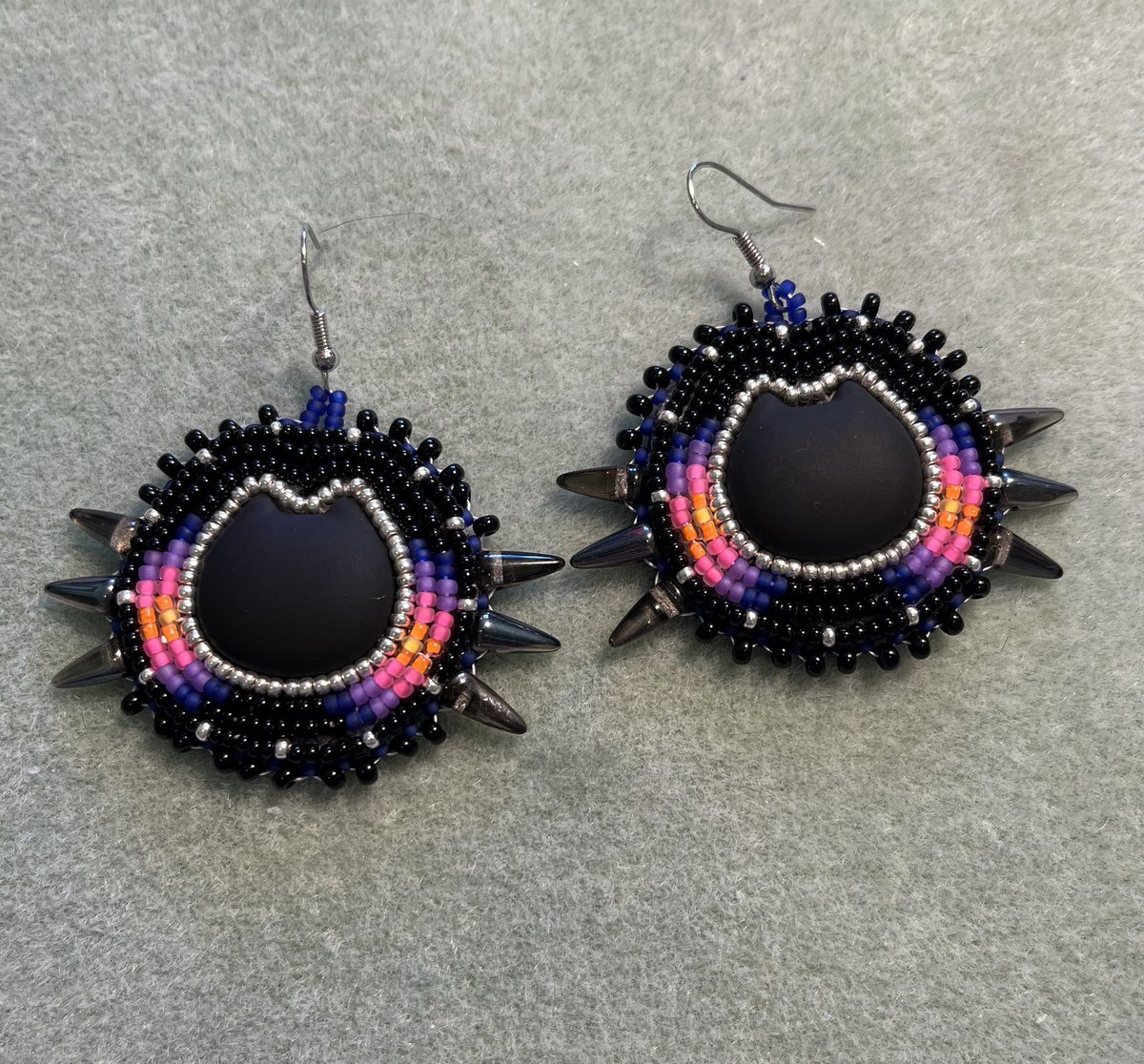 I was gonna sell these but holy shit I love them too much!!! #beadwork