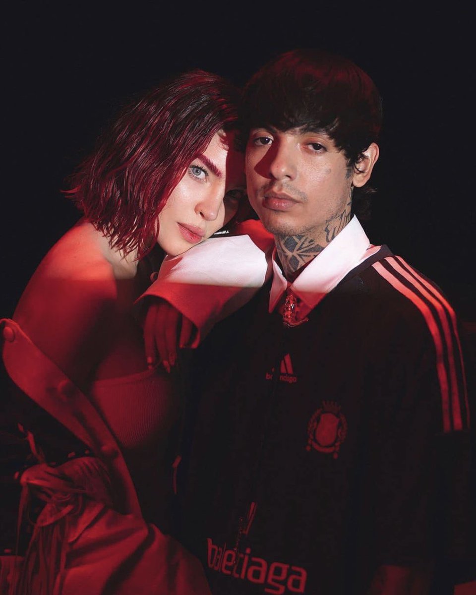 “300 Noches” ingresa en el Top de iTunes Global en la posición #93. 🌎