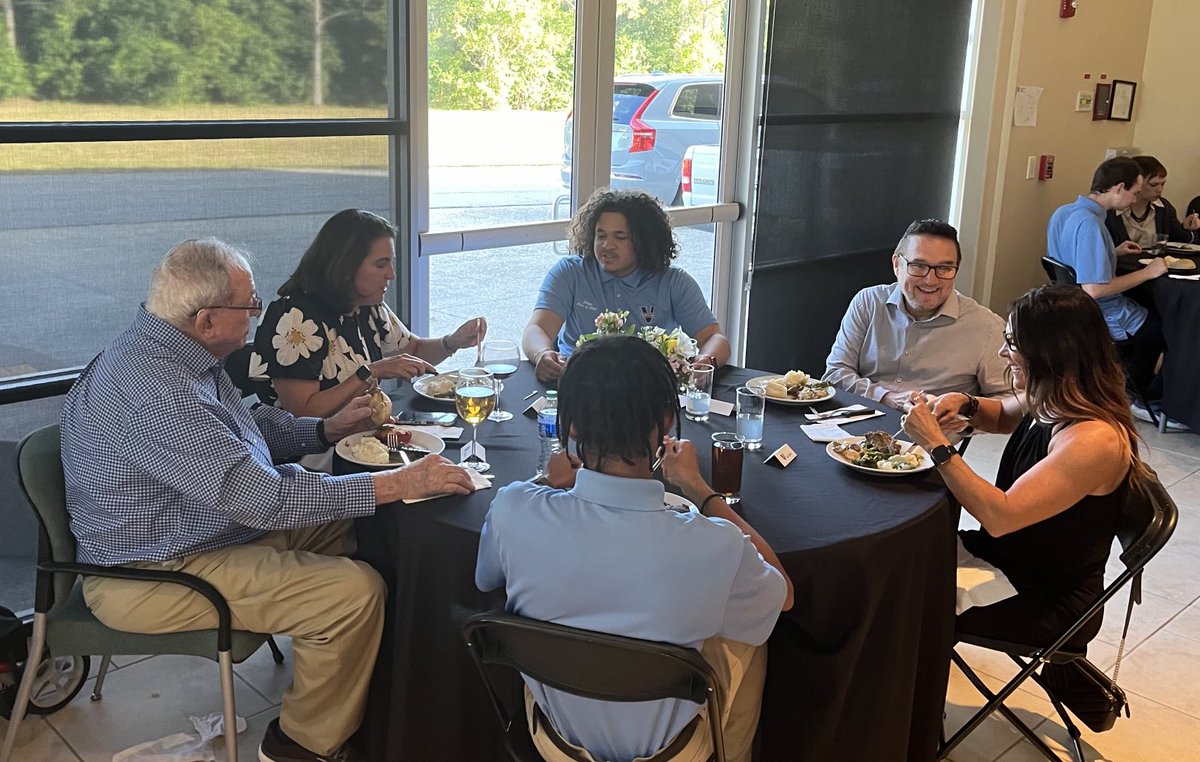 Senior Dinner with our Board of Trustees