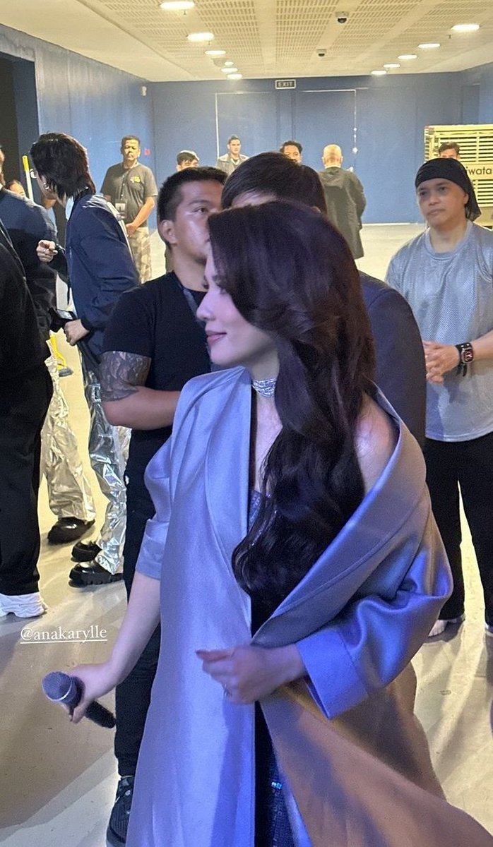karyllestruly's tweet photo. ms karylle not denying the mukha siyang prinsesa allegations https://t.co/GjlqDHNvc1