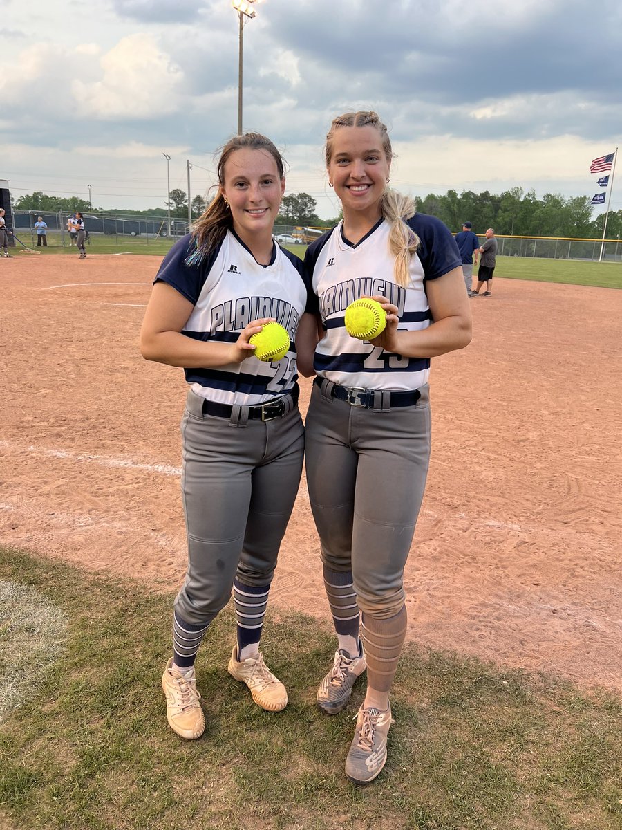 A perfect game for Chloe Hatch and a no hitter for Shianne Parker! Bears win 2 area tournament games! Championship tomorrow at 1:30!