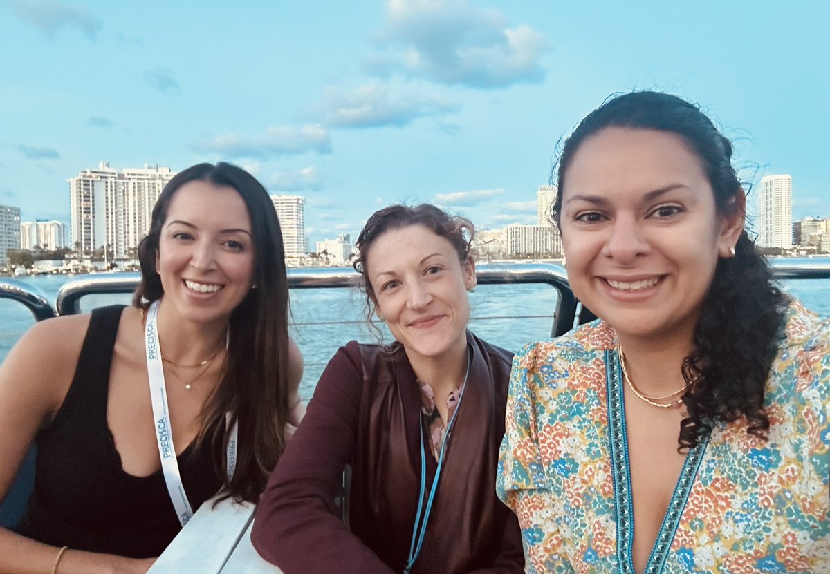 Amazing time with these boss ladies at Miami for the @precisca_ fellows retreat with Drs. @jennifermarksmd @TwoOncDocs Living our best #Miami life.