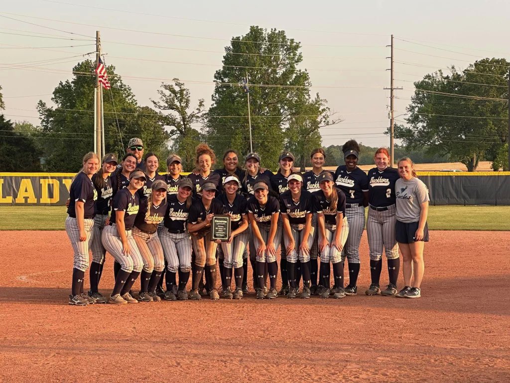 The @LadyBucks_Sftbl  are your 2024 Area 14 6A Champions. Let’s go to regionals ladies and show out!!!