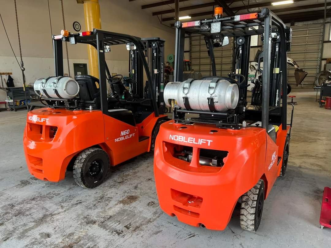 If you haven't converted to LITHIUM yet and still interested in the traditional LPG lift trucks, know that we have you covered around the country. EPA T4F and CARB Hyundai 2.4L 56HP Engine that's built to last. #Noblelift #lpgforklift #forklift #materialshandingequipment