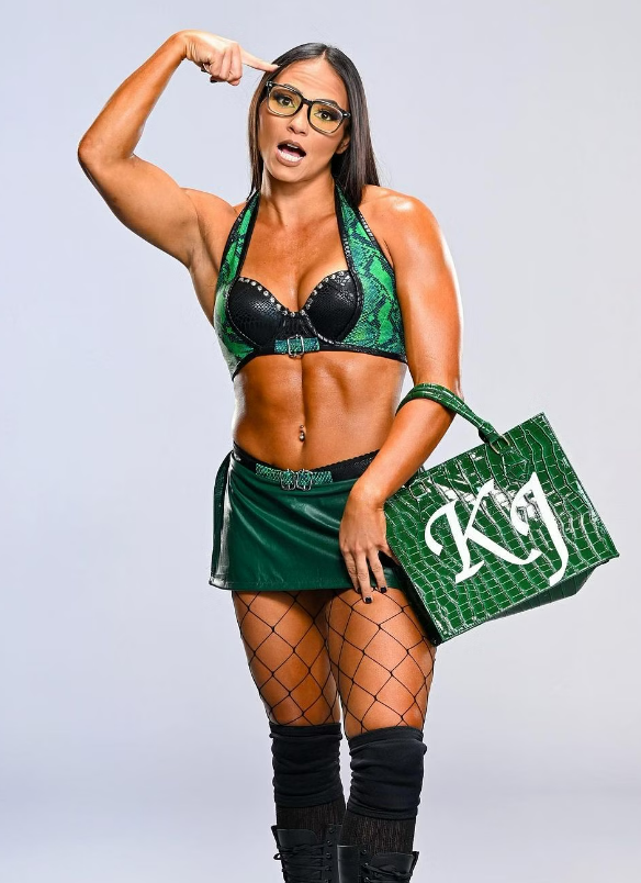 Congrats to NXT star Kiana James on being drafted to #WWERaw #WWEDraft