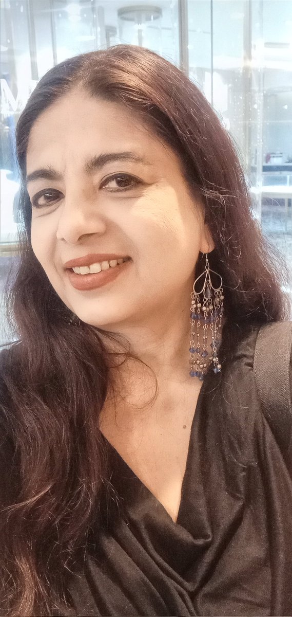 EdtechByMeera's tweet photo. It's Saturday already...time to put down coding for a day.#SaturdayVibes #edtechbymeera #coding https://t.co/5WnlegSJXR