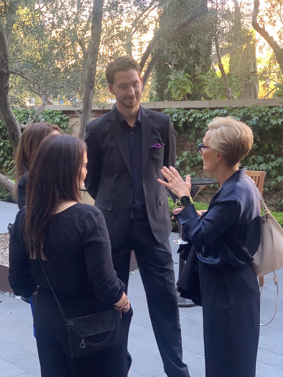 The @AmerGastroAssn Women in GI workshop social event has started on the beautiful campus of @UCLAHealth